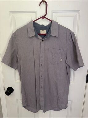 Vans Men’s Short Sleeve Button-Down Shirt — chambray